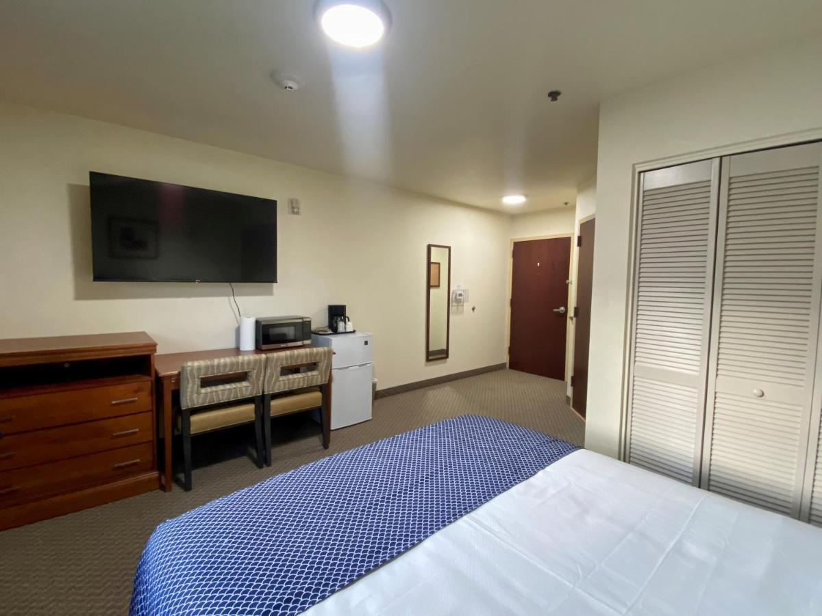 Red Rock Lodge Challis Екстер'єр фото